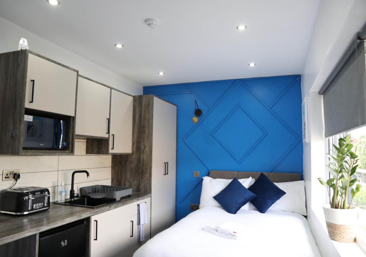 Cb Stays - Private Rooms With Ensuite And Kitchenette In Peterborough Kültér fotó